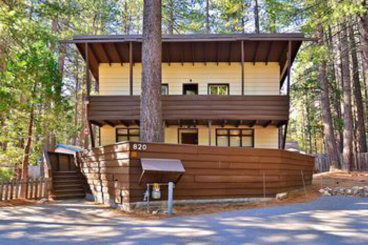 Image of Beckys Boathouse 3Br by RedAwning