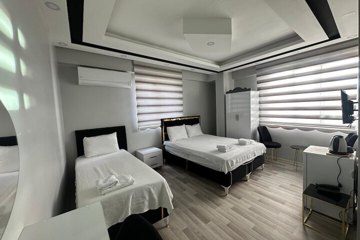 Room 20 of 26