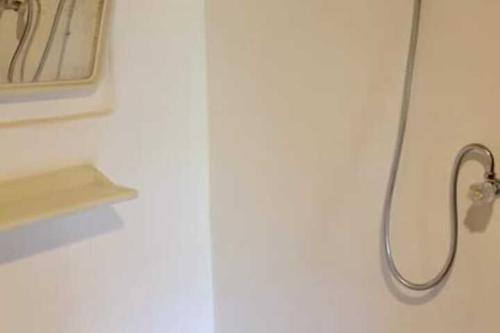 Room 28 of 51