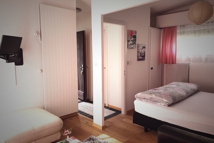 Room 3 of 26