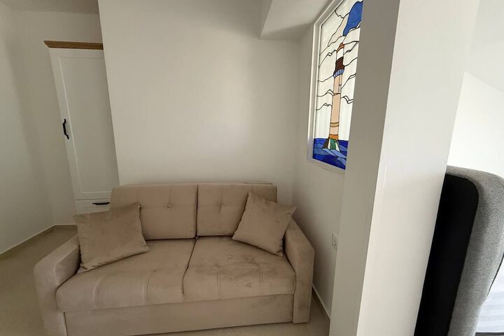 Room 41 of 74