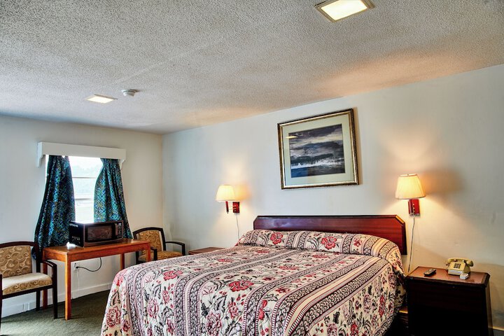 Room 7 of 23