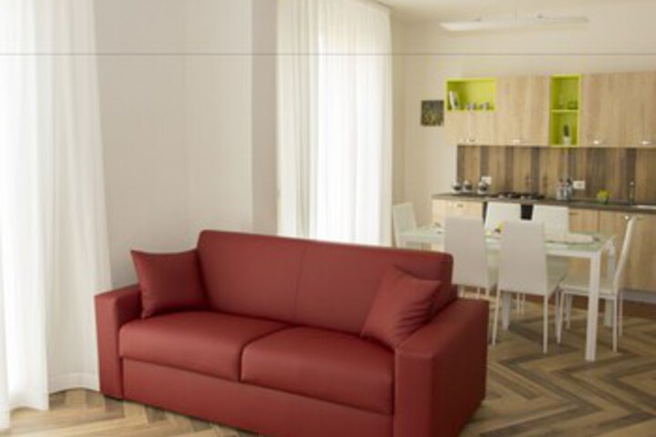 Room 16 of 31