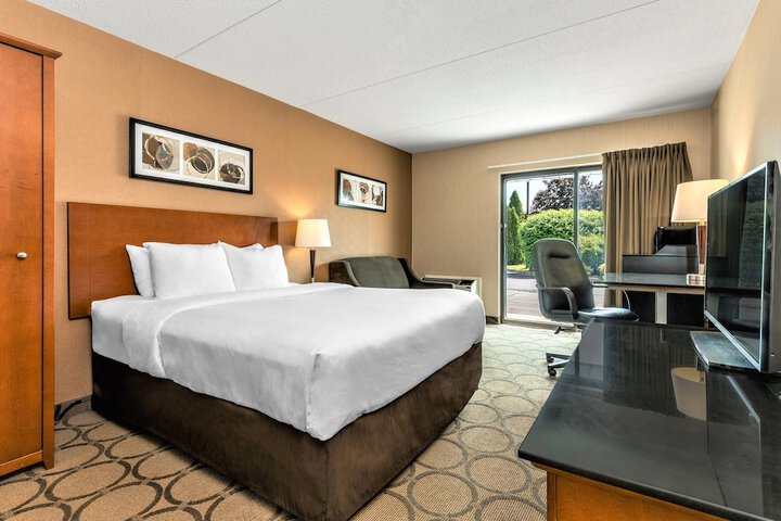 Room 21 of 35