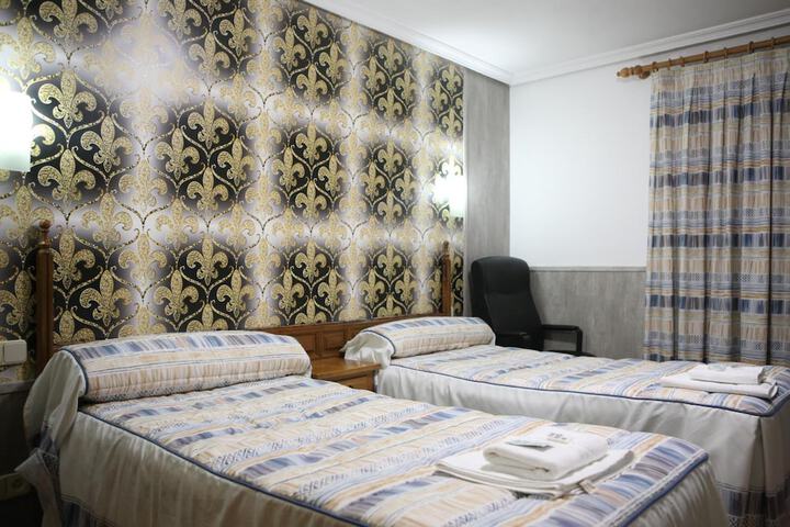 Room 24 of 58