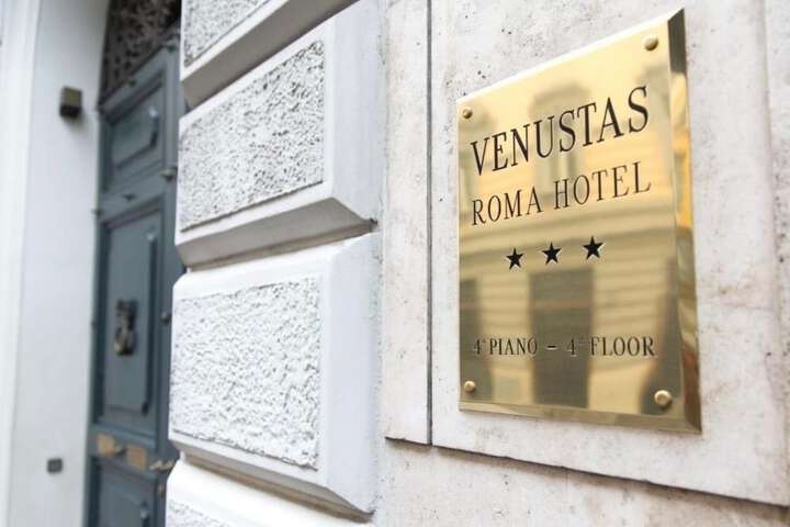 Hotel 18 of 19