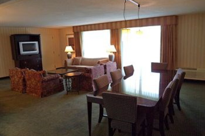 Room 15 of 29