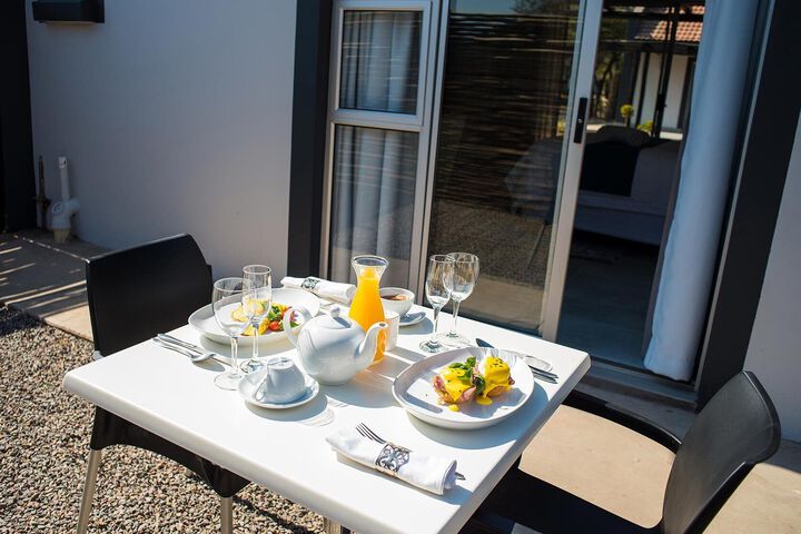Breakfast/Coffee Service 7 of 34