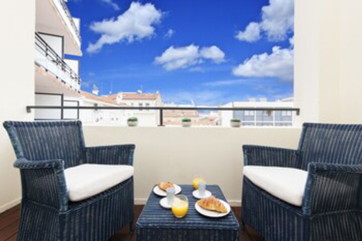 Terrace/Patio 2 of 24