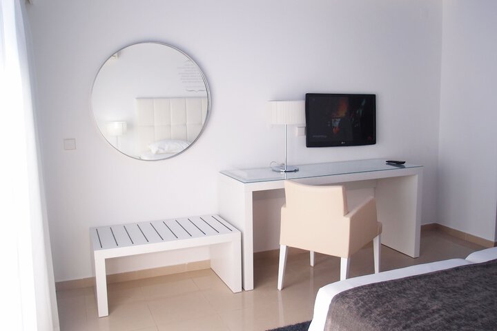 Room 46 of 112