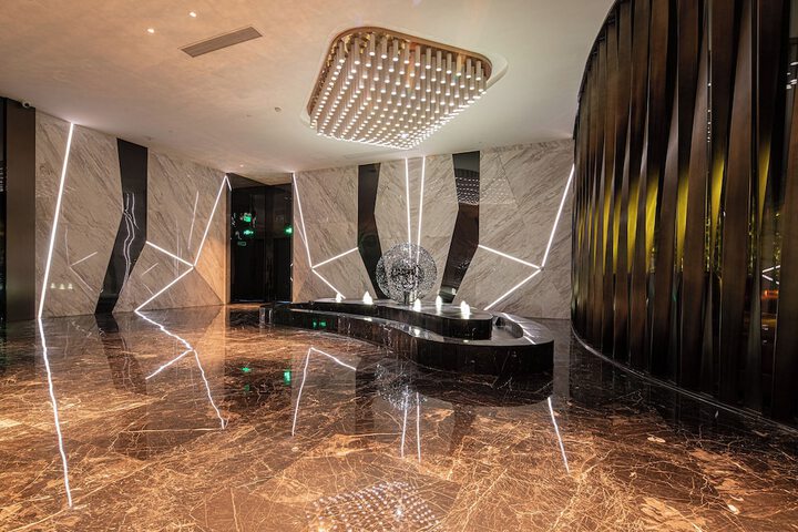 Hotel Interior 118 of 124