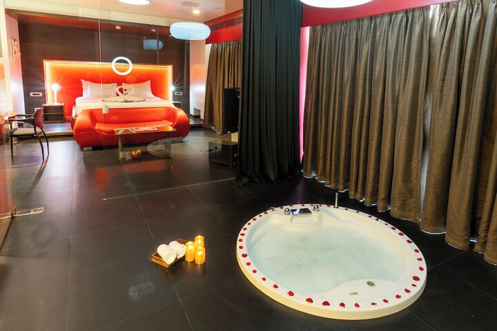 Room 20 of 90