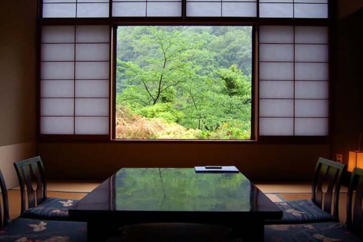 Room 4 of 45