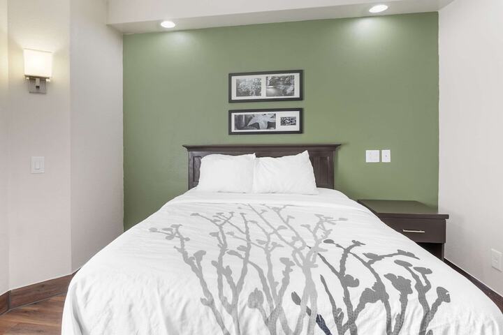 2 Queen Beds (9 of 15)