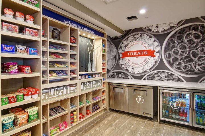 Snack bar