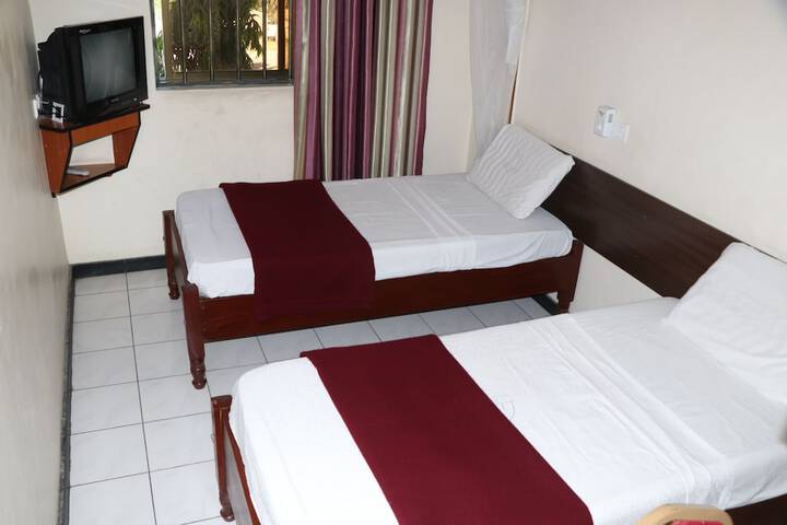 Room 20 of 53