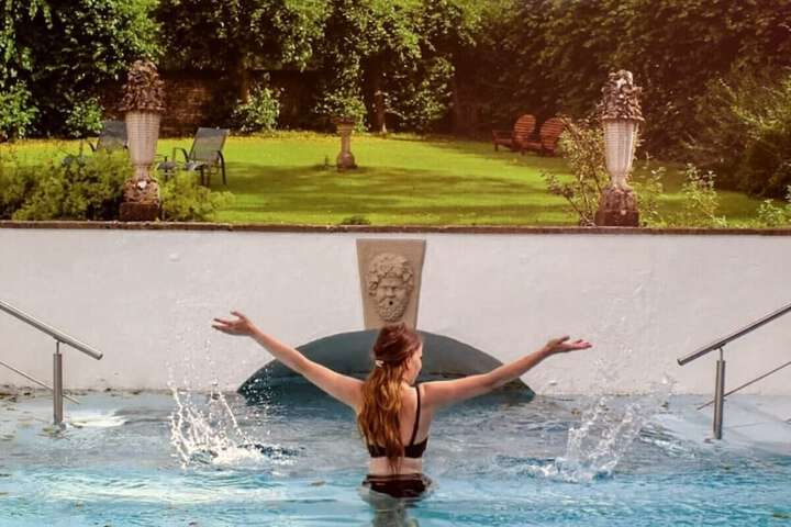 Pool 47 of 109