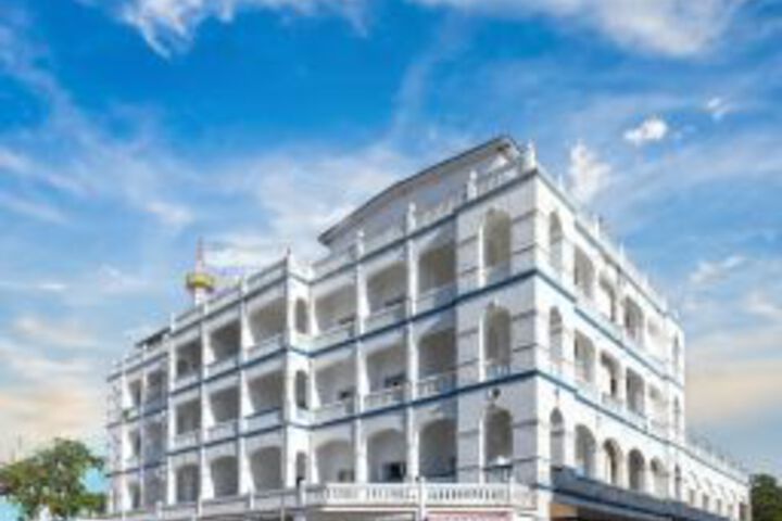 Sentrim Castle Royal Hotel