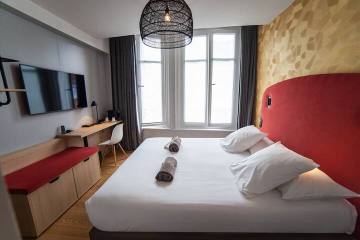Room 21 of 47