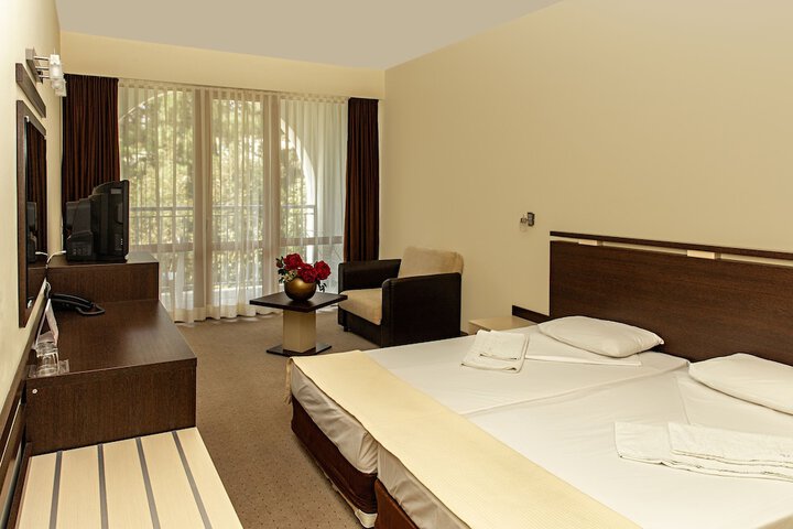 Room 14 of 47