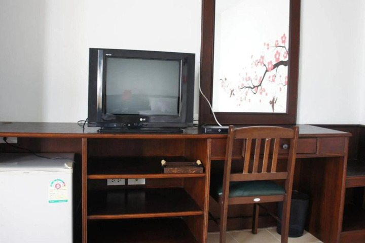 Photo 3