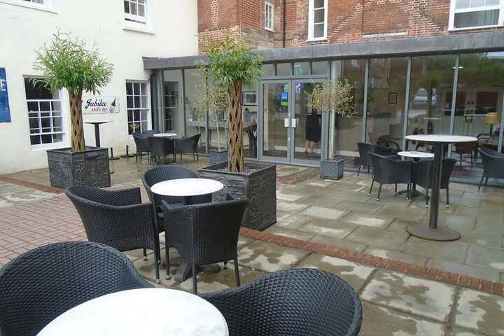 Terrace/Patio 37 of 46