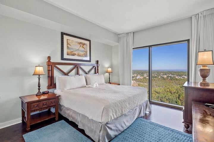 Room 30 of 444