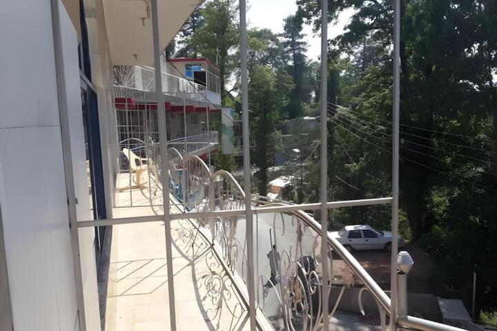 Hotel Fakhar International Murree