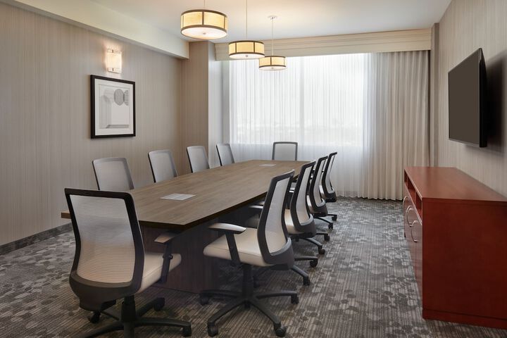 Room 6 of 45