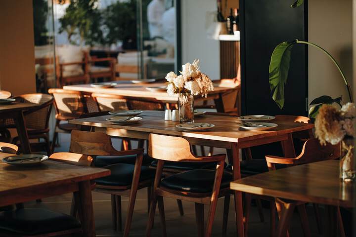 Dining 59 of 70