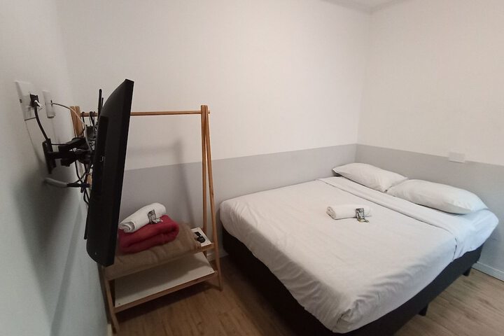Room 7 of 118