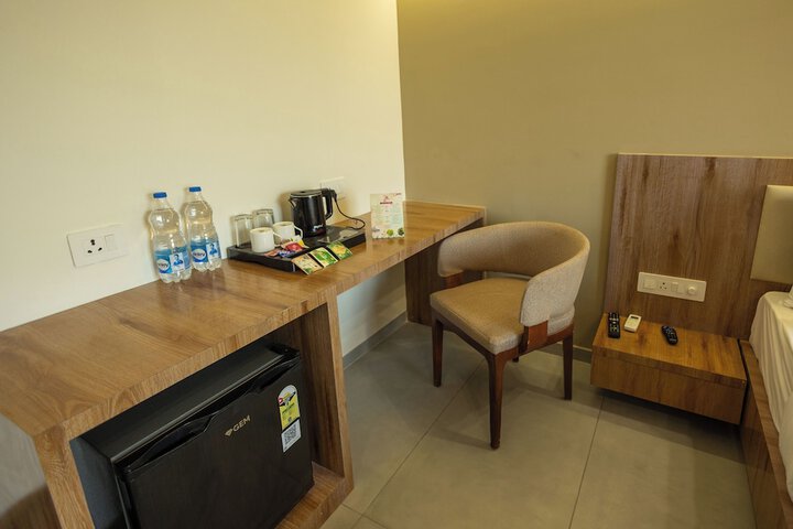 Room 4 of 44