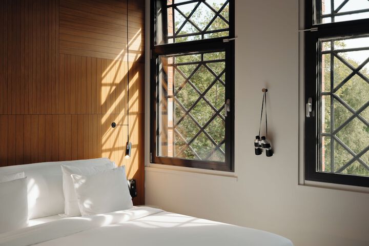 Room 13 of 58