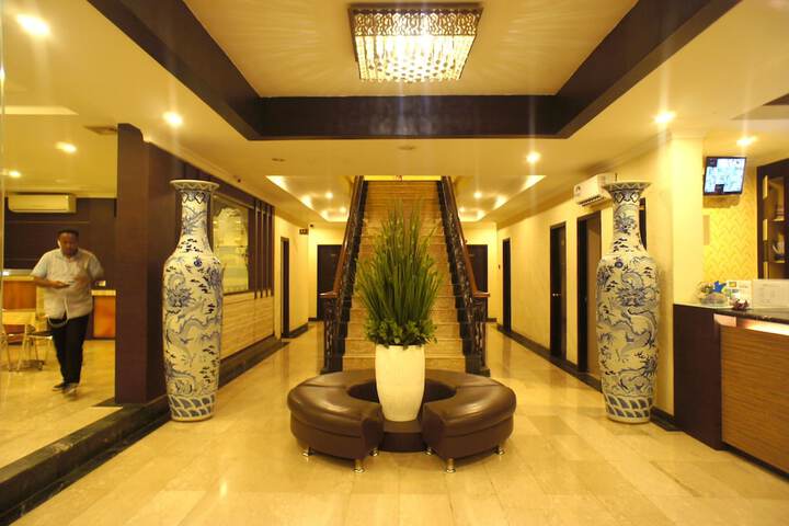 Hotel Interior 9 of 46