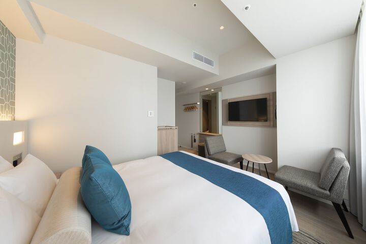 Room 12 of 89