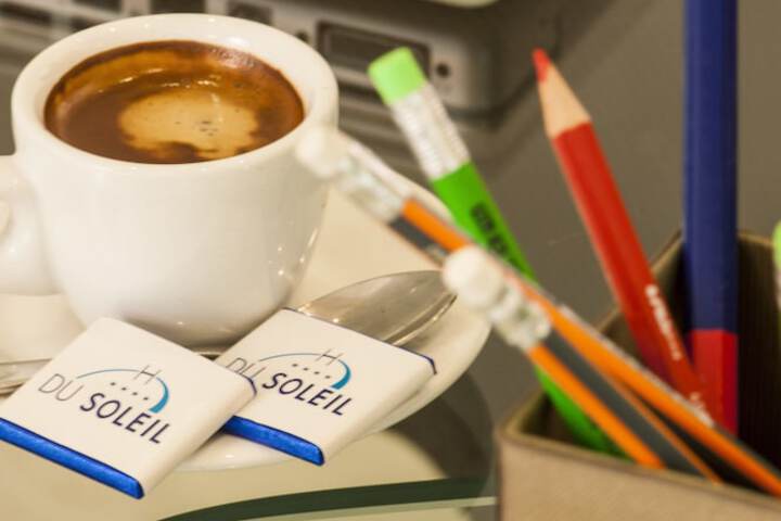 Breakfast/Coffee Service 29 of 48