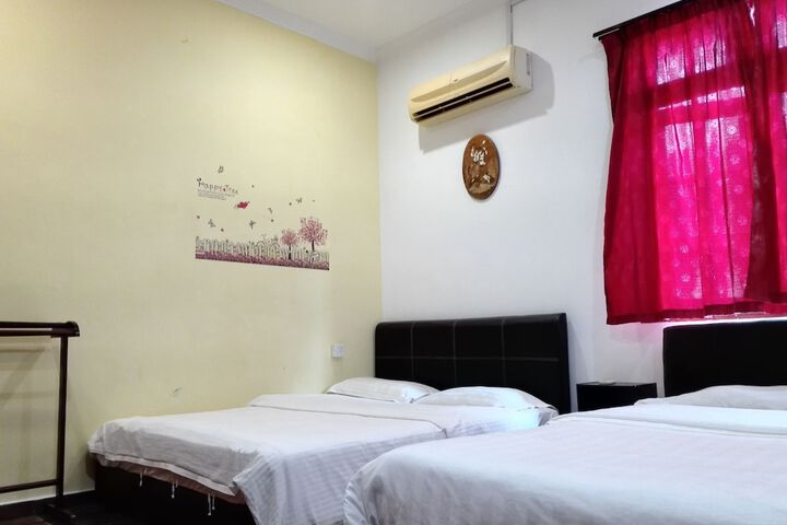 Room 10 of 51