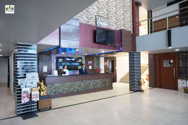 Hotel Interior 6 of 94
