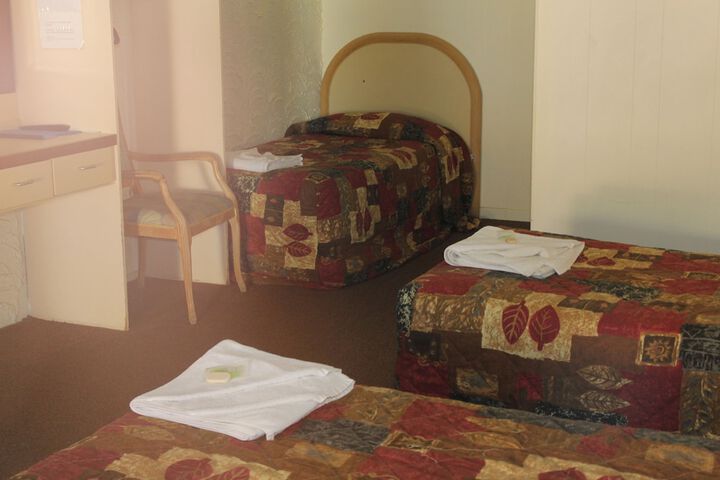 Room 8 of 36