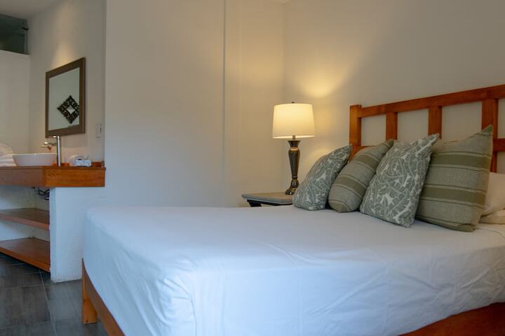 Room 42 of 120