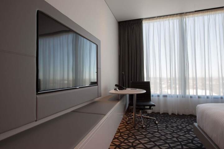 Room 43 of 98