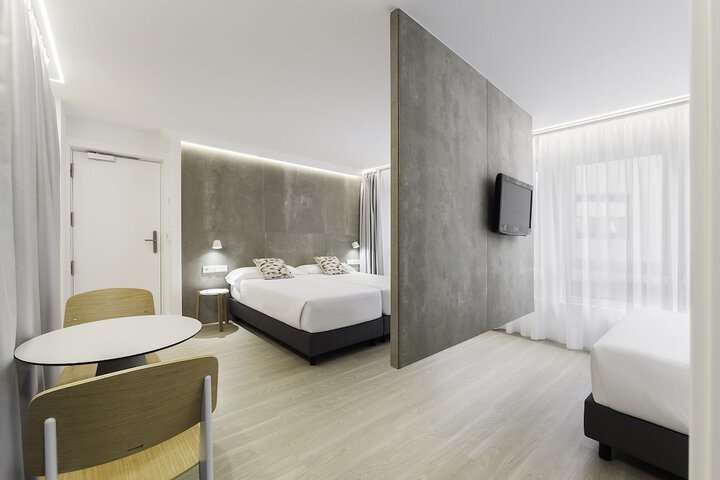 Room 7 of 41