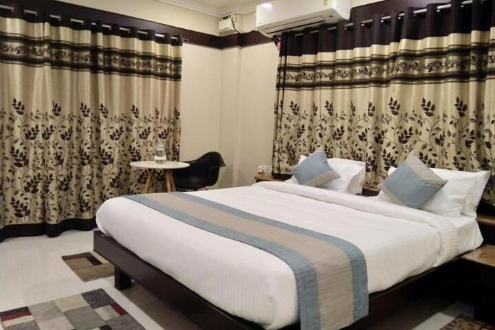 Hotel Rose Mansion Manyata Tech Park