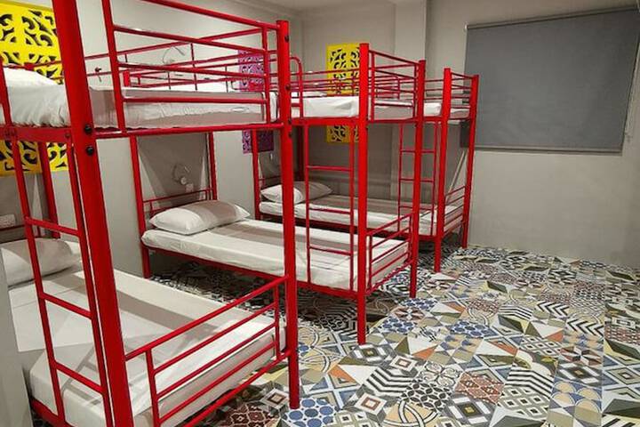 Room 12 of 35