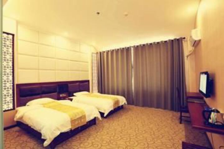 Room 20 of 32