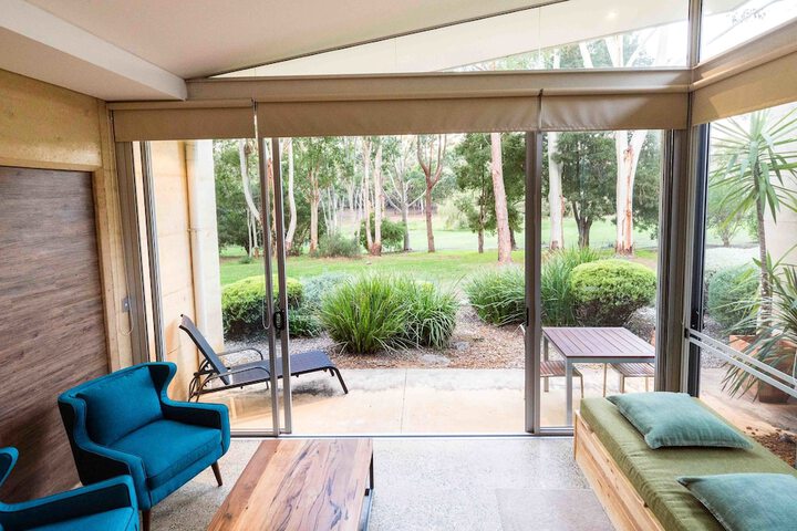 Terrace/Patio 4 of 14