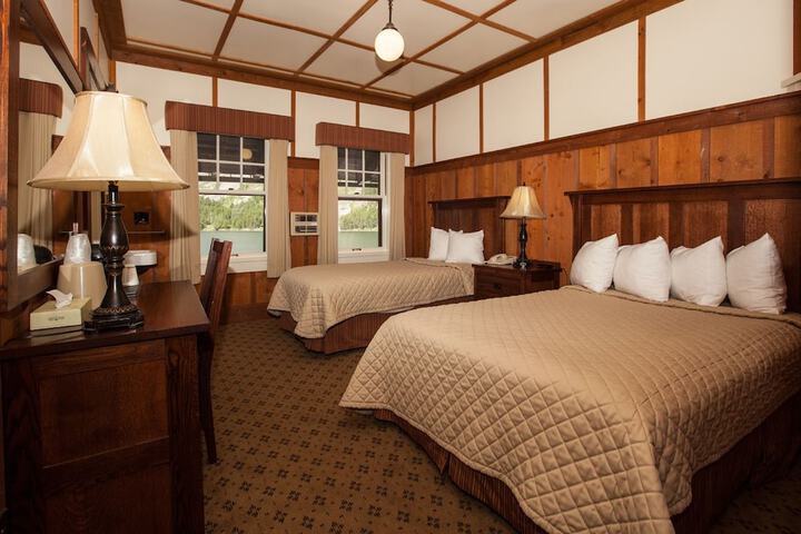 Room 5 of 26