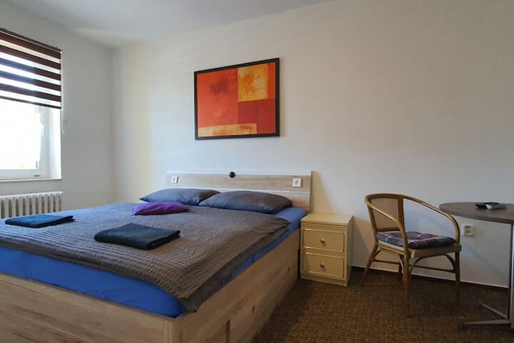 Room 9 of 22