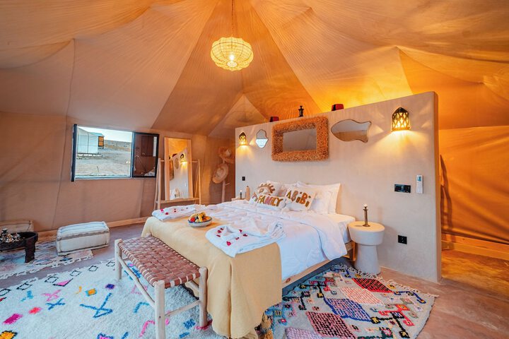 Room 2 of 33