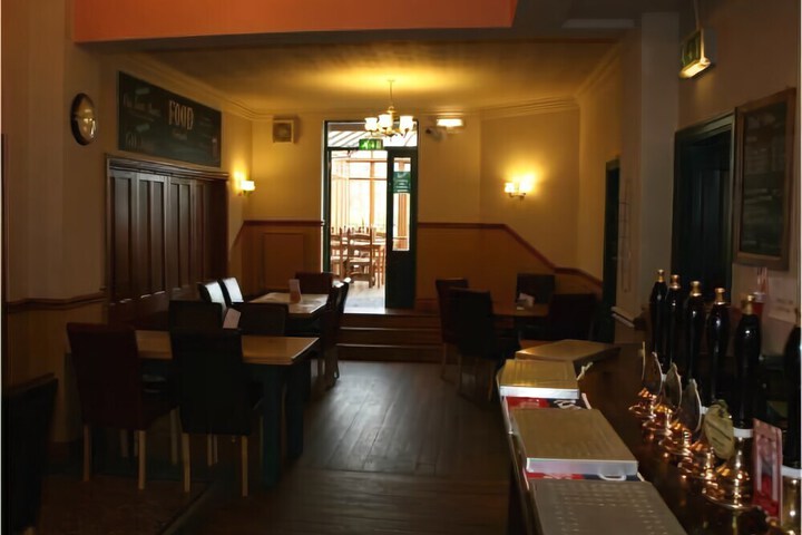 Photo 19